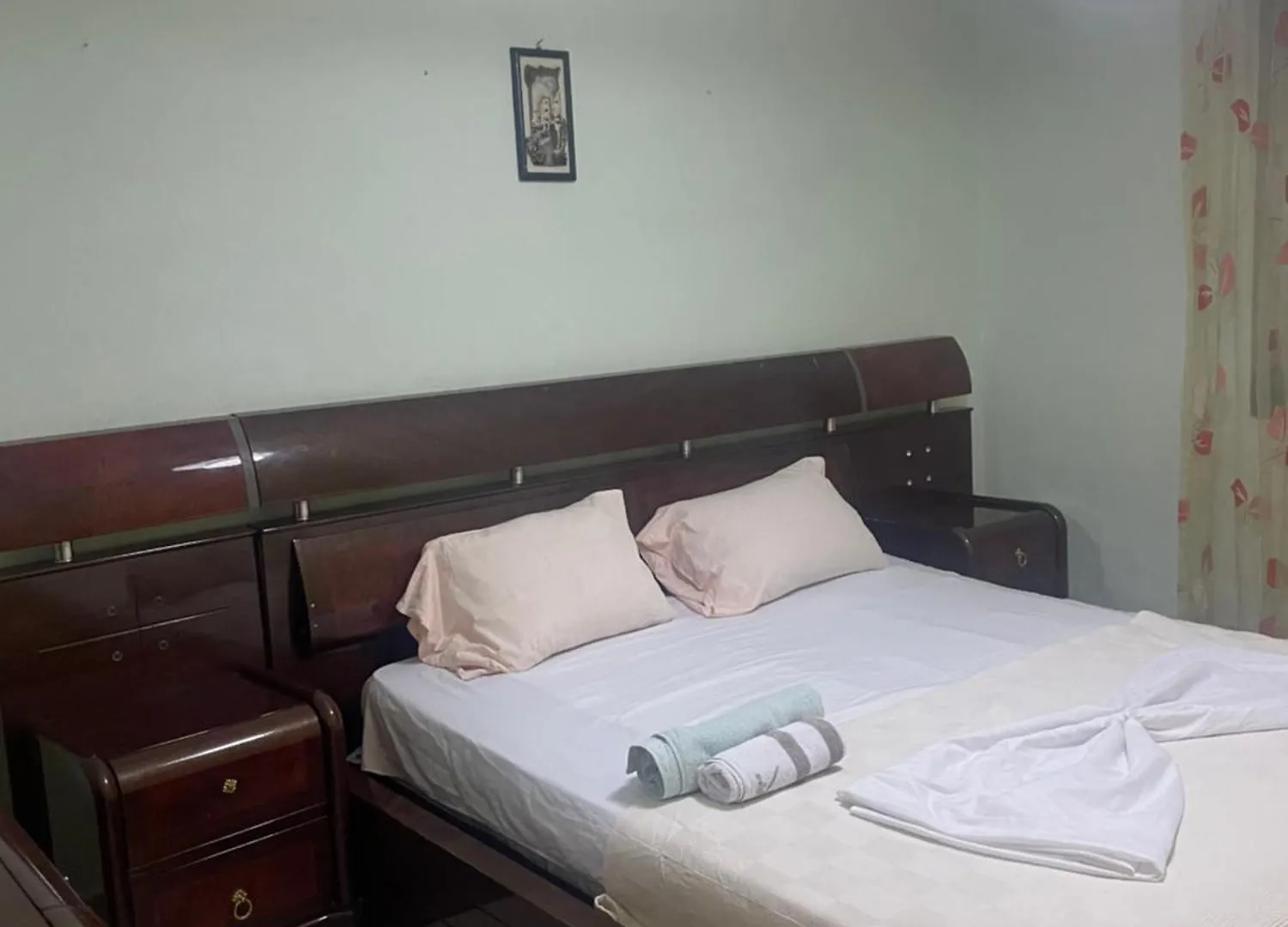 Aza Central Apartment Tirana Albánia